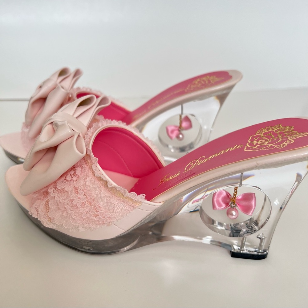 Jesus Diamante Clear Heel Mule Sandals with Pink Bow & Pearl Inside - Picture 3 of 13